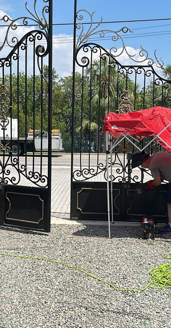 Garage Door Repair Newport Beach Call now 949 919 6800